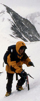 Pujant per la cresta de Las Espadas amb fred i vent